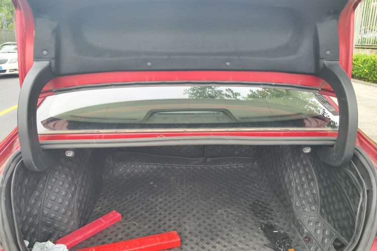 Used Mazda 3 Axela 2020 1.5L Automatic ZhiMei Edition Trunk