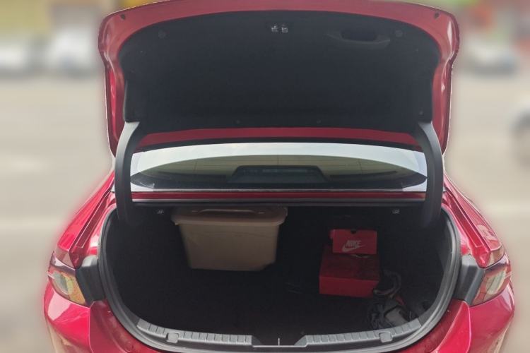 Used Mazda 3 Axela 2020 2.0L Automatic Zhiya Edition Trunk