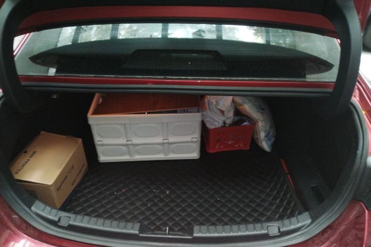 Used Mazda 3 Axela 2020 2.0L Automatic ZhiXuan Edition Trunk