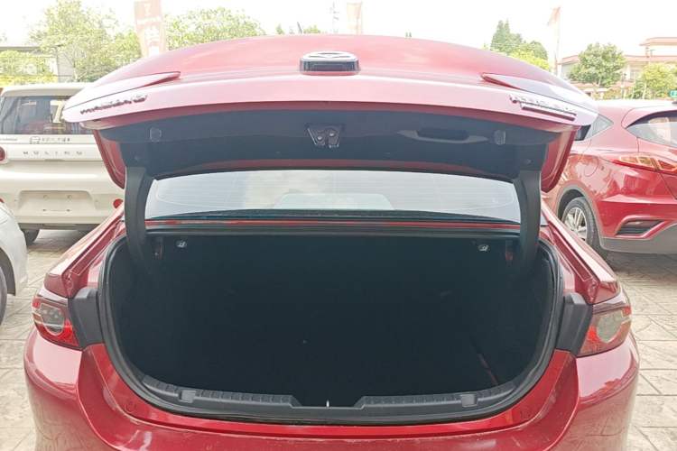 Used Mazda 3 Axela 2020 1.5L Automatic ZhiMei Edition Trunk