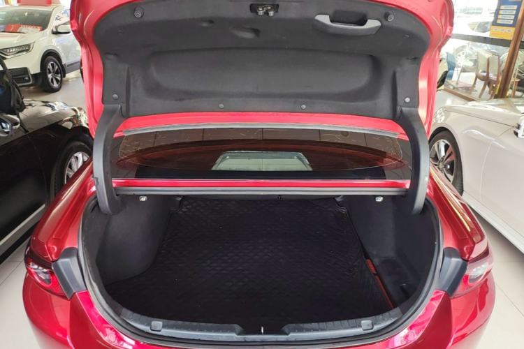 Used Mazda 3 Axela 2020 2.0L Automatic Zhiya Edition Trunk