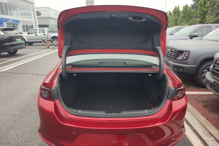Used Mazda 3 Axela 2020 2.0L Automatic Zhiya Edition Trunk