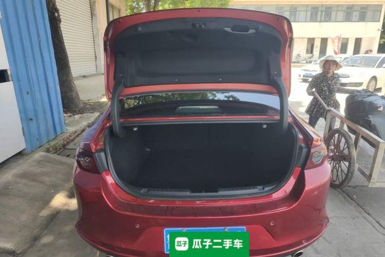 Used Mazda 3 Axela 2020 2.0L Automatic Zhiya Edition Trunk