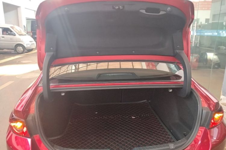 Used Mazda 3 Axela 2020 1.5L Automatic ZhiMei Edition Trunk