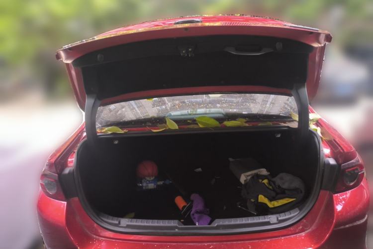 Used Mazda 3 Axela 2020 1.5L Automatic ZhiMei Edition Trunk