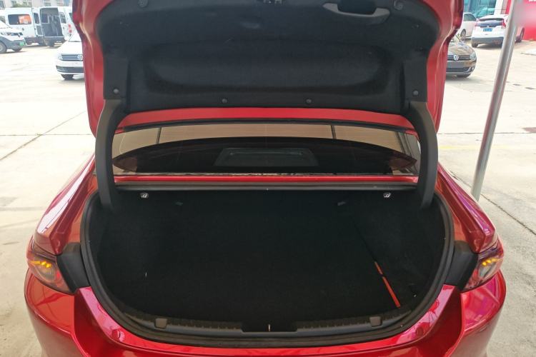 Used Mazda 3 Axela 2020 2.0L Automatic ZhiXuan Edition Trunk