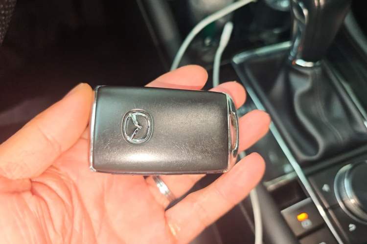 Used Mazda 3 Axela 2020 2.0L Automatic Zhiya Edition Vehicle Key