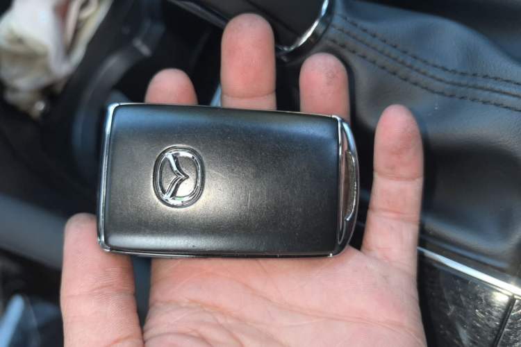 Used Mazda 3 Axela 2020 2.0L Automatic Luxury Version Vehicle Key