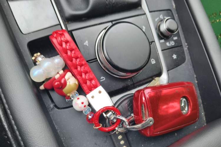 Used Mazda 3 Axela 2020 1.5L Automatic ZhiMei Edition Vehicle Key
