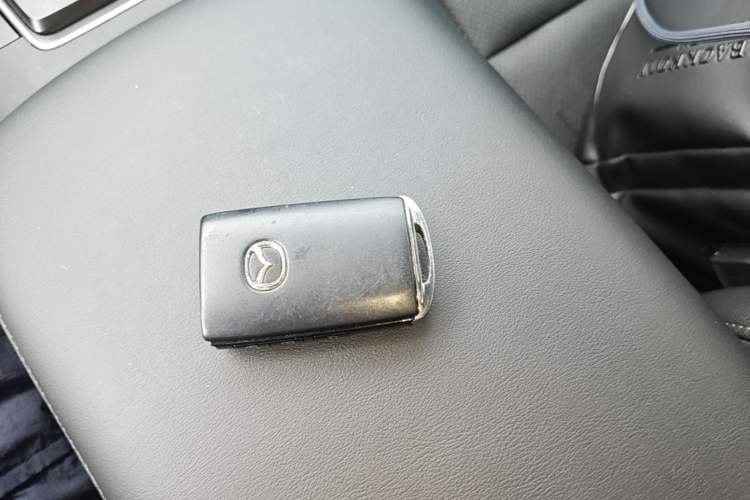 Used Mazda 3 Axela 2020 1.5L Automatic ZhiMei Edition Vehicle Key