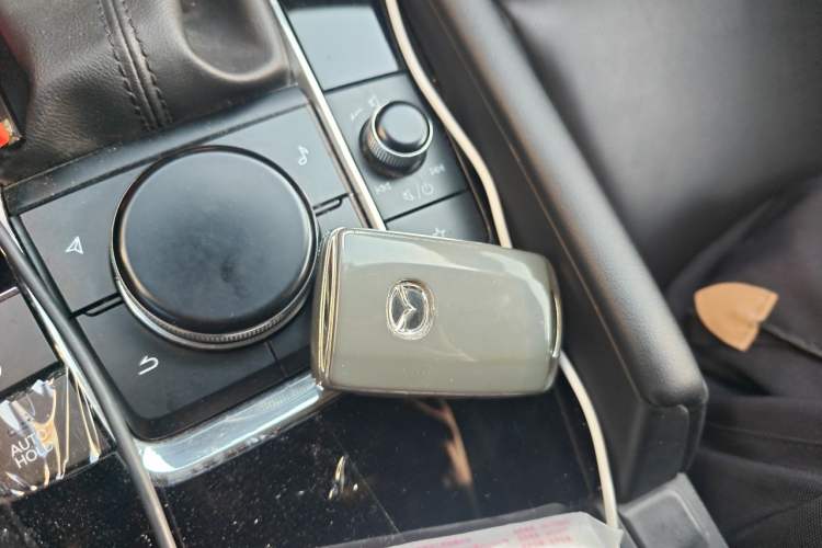 Used Mazda 3 Axela 2020 2.0L Automatic Luxury Version Vehicle Key