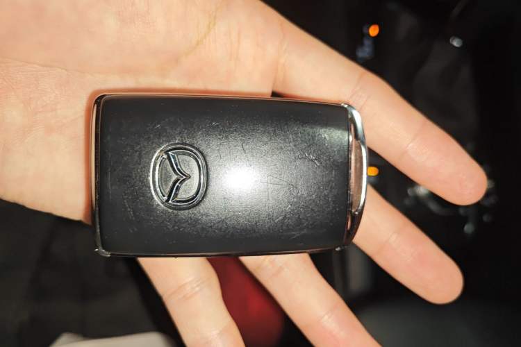 Used Mazda 3 Axela 2020 2.0L Automatic Zhiya Edition Vehicle Key