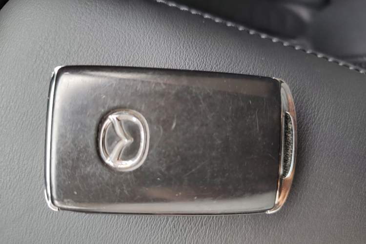 Used Mazda 3 Axela 2020 2.0L Automatic Zhiya Edition Vehicle Key