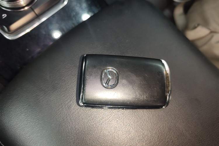 Used Mazda 3 Axela 2020 2.0L Automatic Luxury Version Vehicle Key