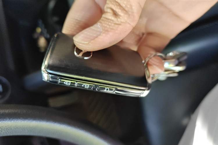 Used Mazda 3 Axela 2020 1.5L Automatic ZhiMei Edition Vehicle Key