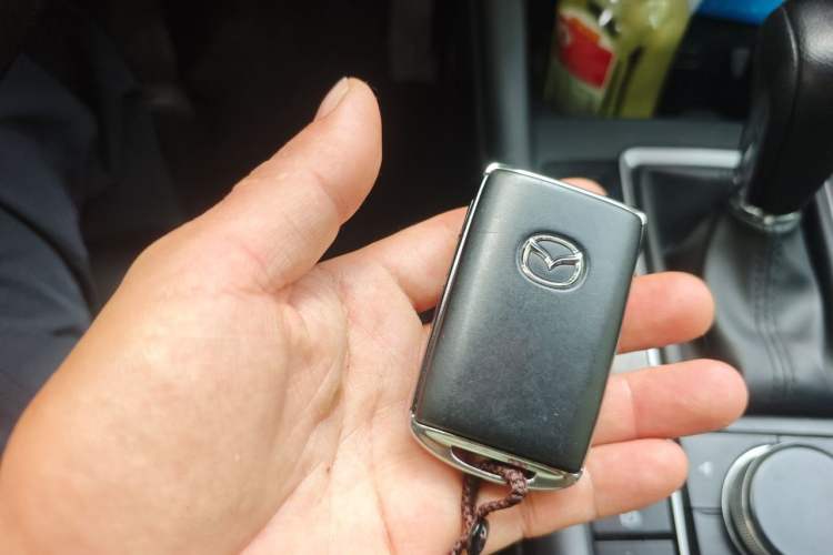 Used Mazda 3 Axela 2020 1.5L Automatic ZhiMei Edition Vehicle Key