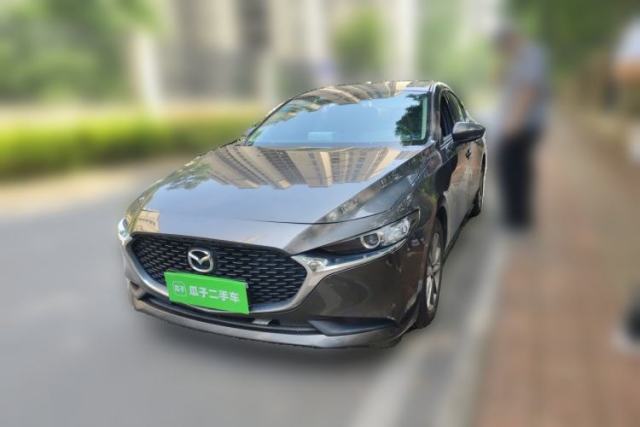 Used Mazda 3 Axela 2020 1.5L Automatic Luxury Version