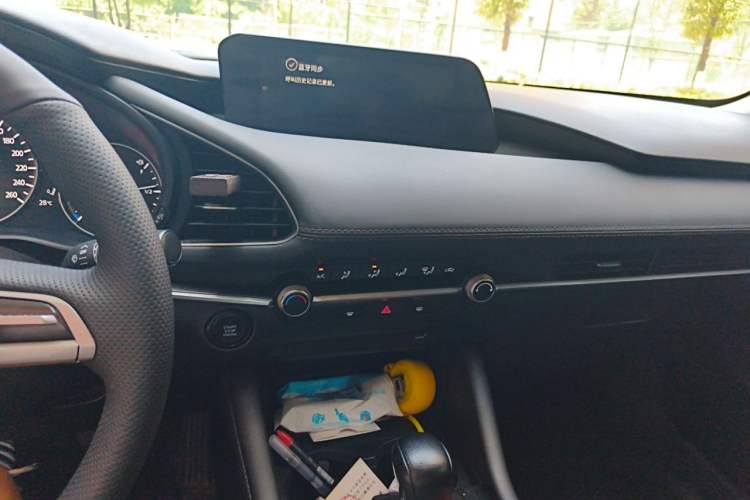 Used Mazda 3 Axela 2020 1.5L Automatic ZhiMei Edition Audio And AC Panel