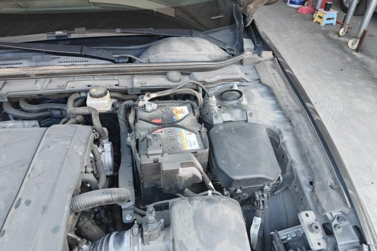 Used Mazda 3 Axela 2020 2.0L Automatic Zhiya Edition Engine Bay Left