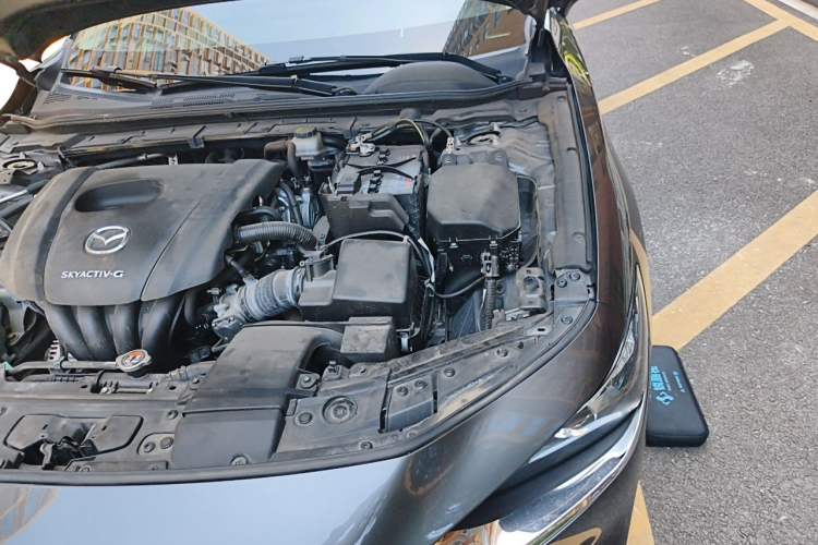 Used Mazda 3 Axela 2020 1.5L Automatic ZhiMei Edition Engine Bay Left