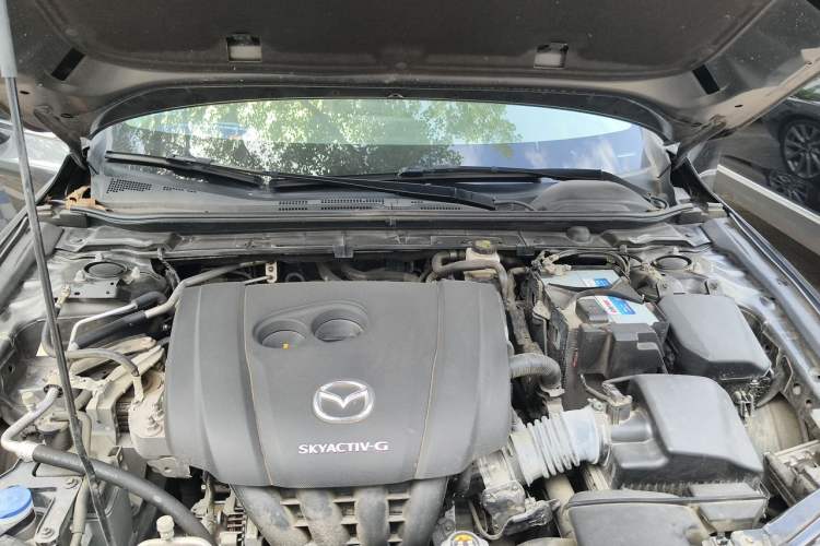 Used Mazda 3 Axela 2020 2.0L Automatic Zhiya Edition Engine Bay
