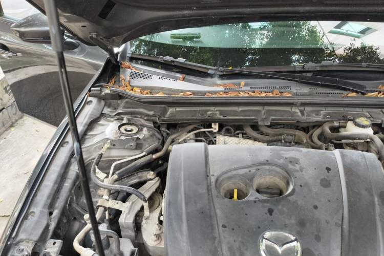 Used Mazda 3 Axela 2020 2.0L Automatic Zhiya Edition Engine Bay Right