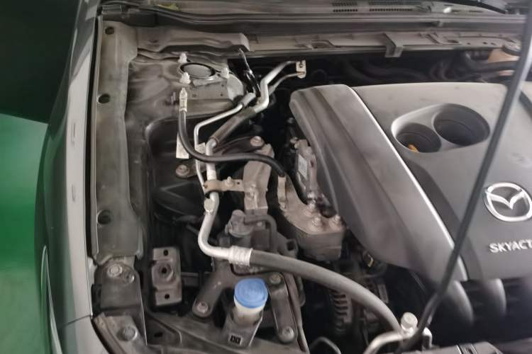 Used Mazda 3 Axela 2020 2.0L Automatic Zhiya Edition Engine Bay Right