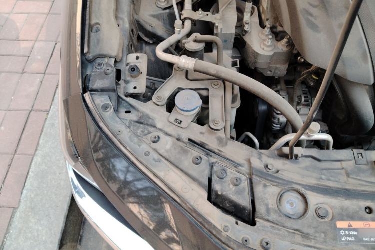 Used Mazda 3 Axela 2020 1.5L Automatic ZhiMei Edition Engine Bay Right