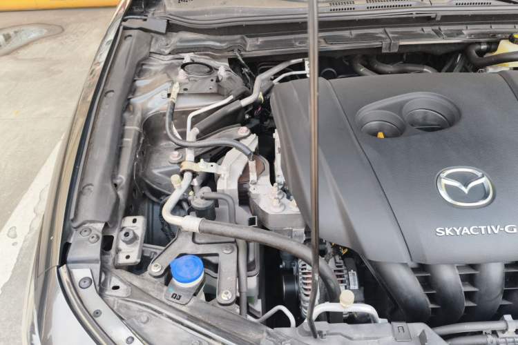 Used Mazda 3 Axela 2020 2.0L Automatic Zhiya Edition Engine Bay Right