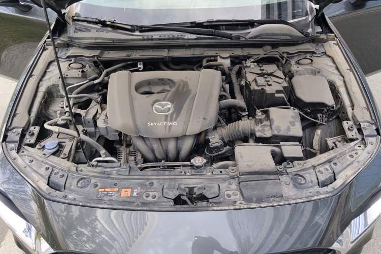 Used Mazda 3 Axela 2020 1.5L Manual ZhiMei Edition Engine Bay