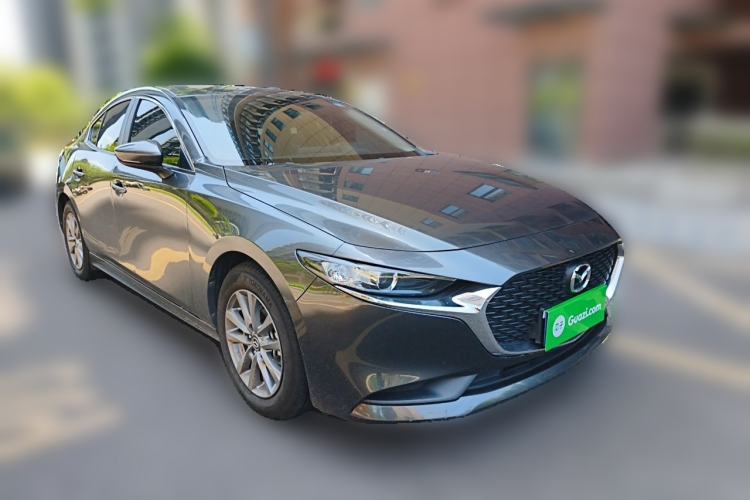 Used Mazda 3 Axela 2020 1.5L Automatic ZhiMei Edition Front Right 45 Deg