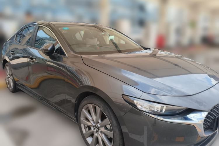 Used Mazda 3 Axela 2020 2.0L Automatic Zhiya Edition Front Right 45 Deg