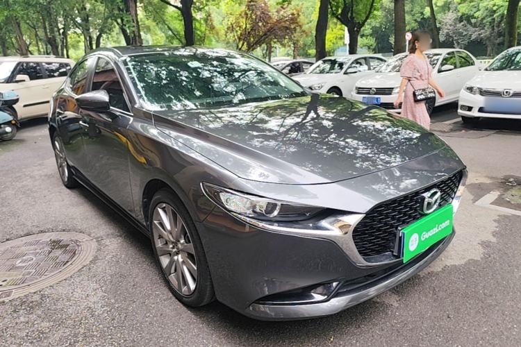 Used Mazda 3 Axela 2020 2.0L Automatic Zhiya Edition Front Right 45 Deg