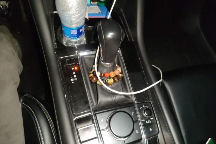 Used Mazda 3 Axela 2020 2.0L Automatic ZhiXuan Edition Gear Lever