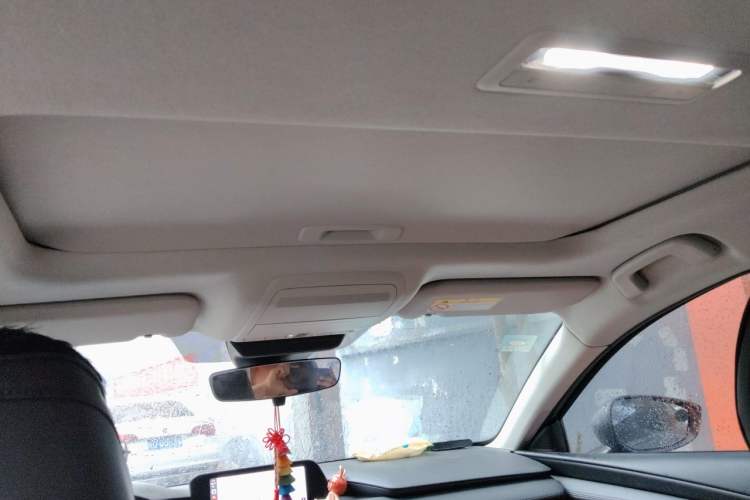 Used Mazda 3 Axela 2020 2.0L Automatic ZhiXuan Edition Headliner