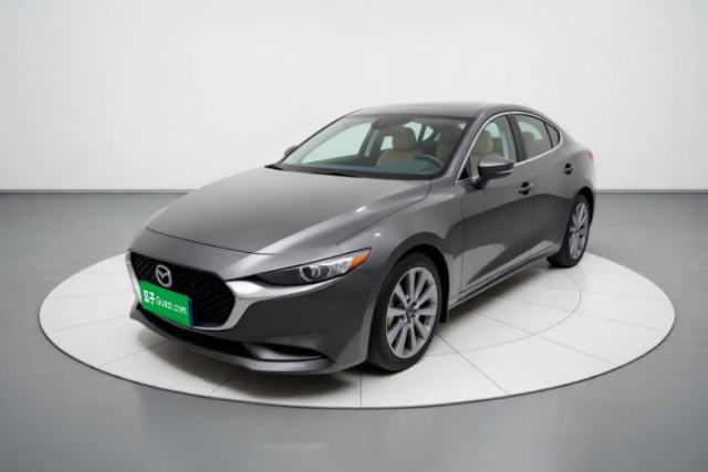 Używany Mazda 3 Axela 2020 2.0L Automatic Zhiya Edition
