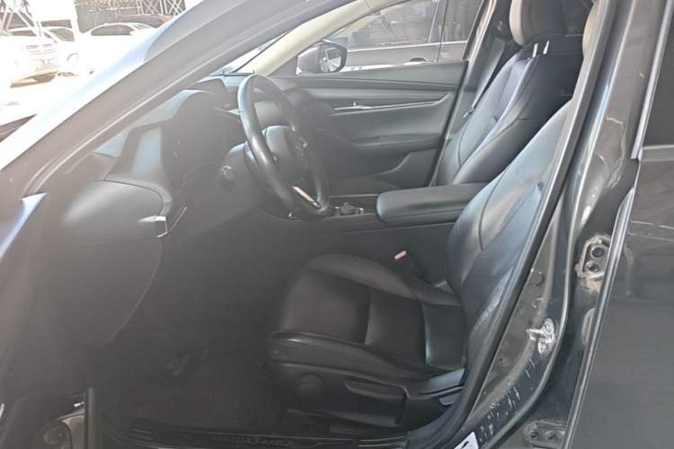 Used Mazda 3 Axela 2020 2.0L Automatic Zhiya Edition Left Front Seat