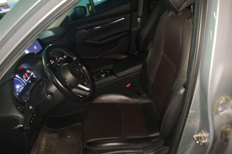 Used Mazda 3 Axela 2020 2.0L Automatic Zhiya Edition Left Front Seat