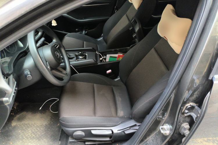 Used Mazda 3 Axela 2020 1.5L Automatic ZhiMei Edition Left Front Seat