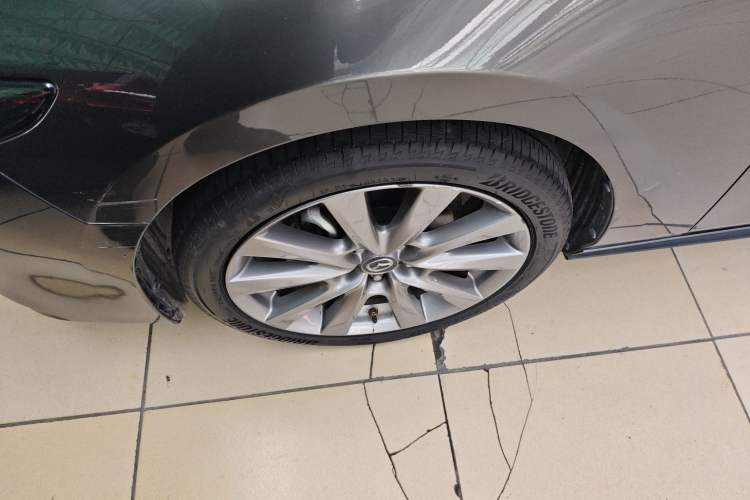 Used Mazda 3 Axela 2020 2.0L Automatic Zhiya Edition Left Front Wheel Hub