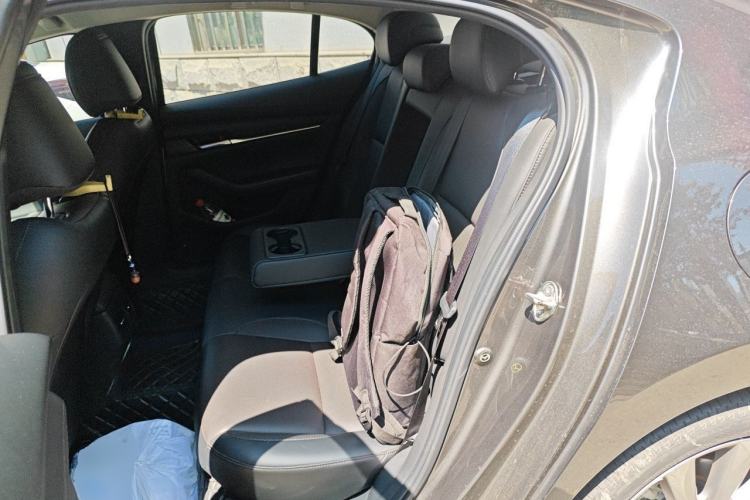 Used Mazda 3 Axela 2020 2.0L Automatic Luxury Version Left Rear Seat