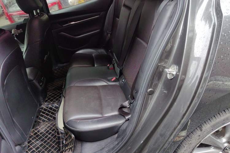 Used Mazda 3 Axela 2020 2.0L Automatic Zhiya Edition Left Rear Seat