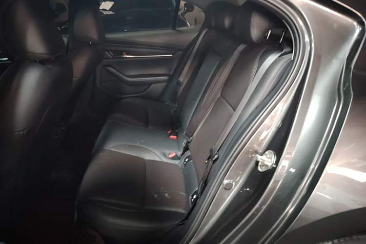 Used Mazda 3 Axela 2020 2.0L Automatic Zhiya Edition Left Rear Seat