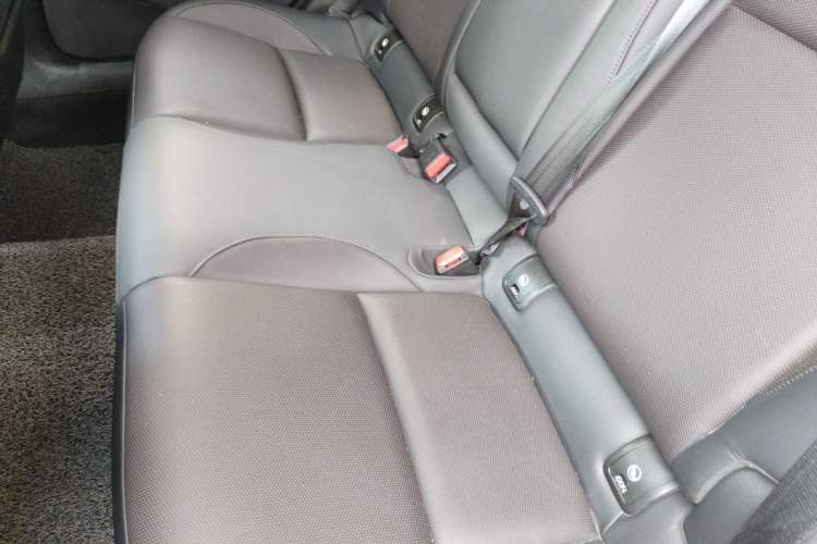 Used Mazda 3 Axela 2020 2.0L Automatic Zhiya Edition Left Rear Seat