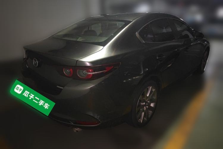 Used Mazda 3 Axela 2020 2.0L Automatic Luxury Version Rear Right 45 Deg