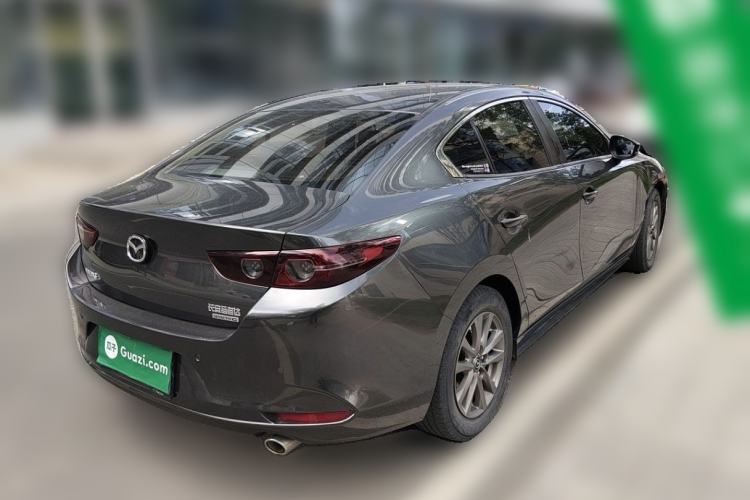 Used Mazda 3 Axela 2020 1.5L Manual ZhiMei Edition Rear Right 45 Deg