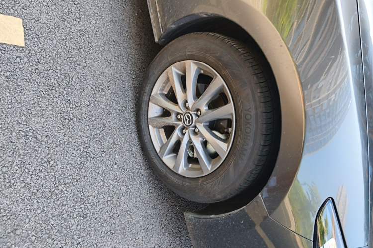Used Mazda 3 Axela 2020 1.5L Automatic ZhiMei Edition Right Front Wheel Hub