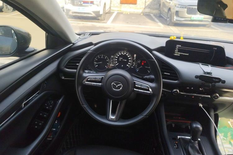 Used Mazda 3 Axela 2020 2.0L Automatic Zhiya Edition Steering Wheel