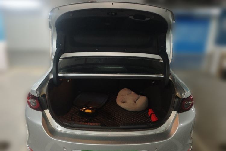 Used Mazda 3 Axela 2020 2.0L Automatic Zhiya Edition Trunk