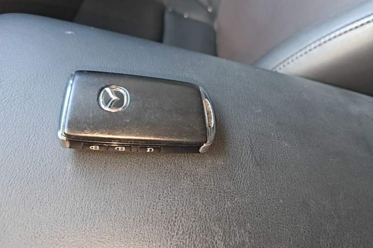 Used Mazda 3 Axela 2020 2.0L Automatic Zhiya Edition Vehicle Key
